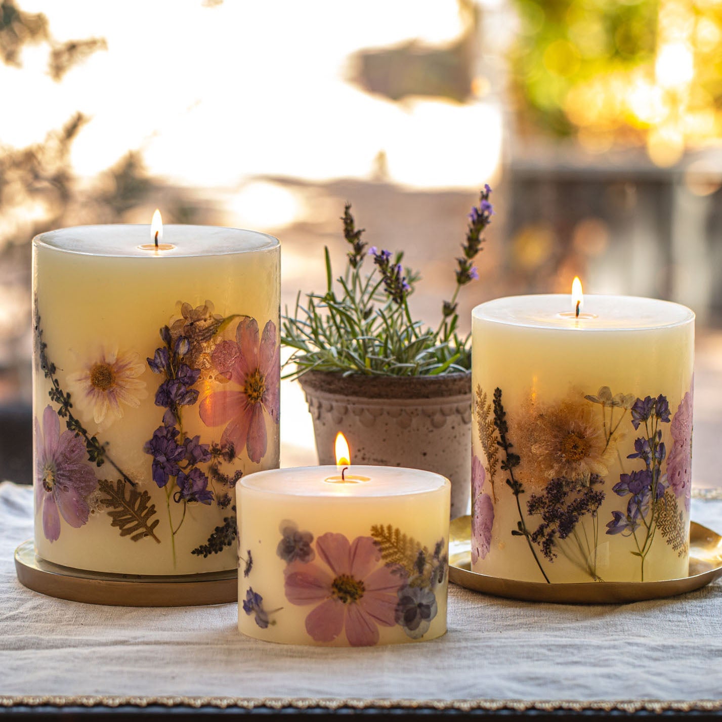Petite Botanical Candle - Roman Lavender